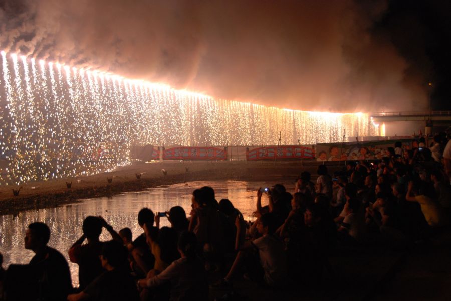 第40回越後加茂川夏祭り（大花火大会）